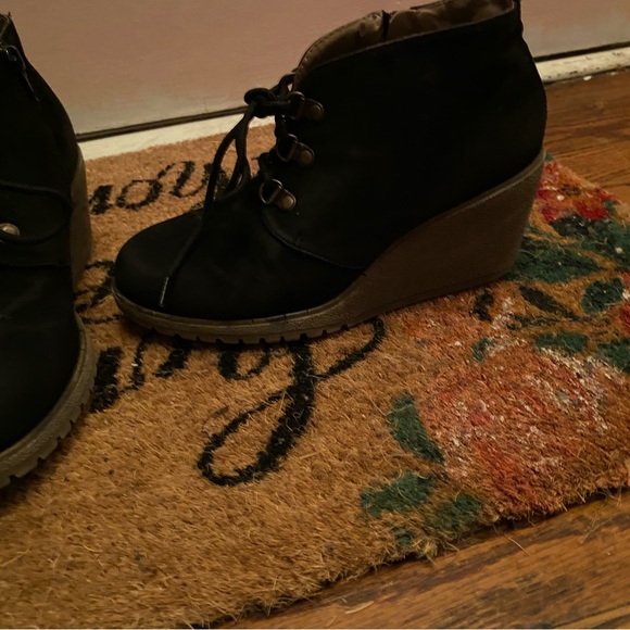 Lane Bryant Black Suede Ankle Zip Bootie Wedge Lace Up - Picture 2 of 5